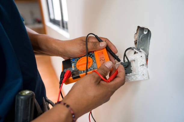 Best Ceiling Fan Installation Electrician  in Saunders Lake, OR